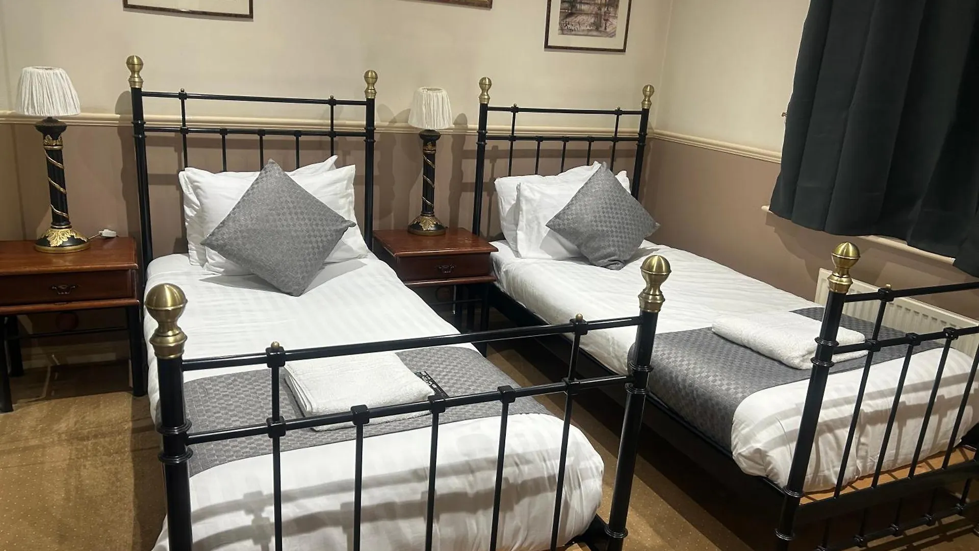 ****  ביקנהיל Arden Guest House B&B - Nec Birmingham - Birmingham Airport בריטניה