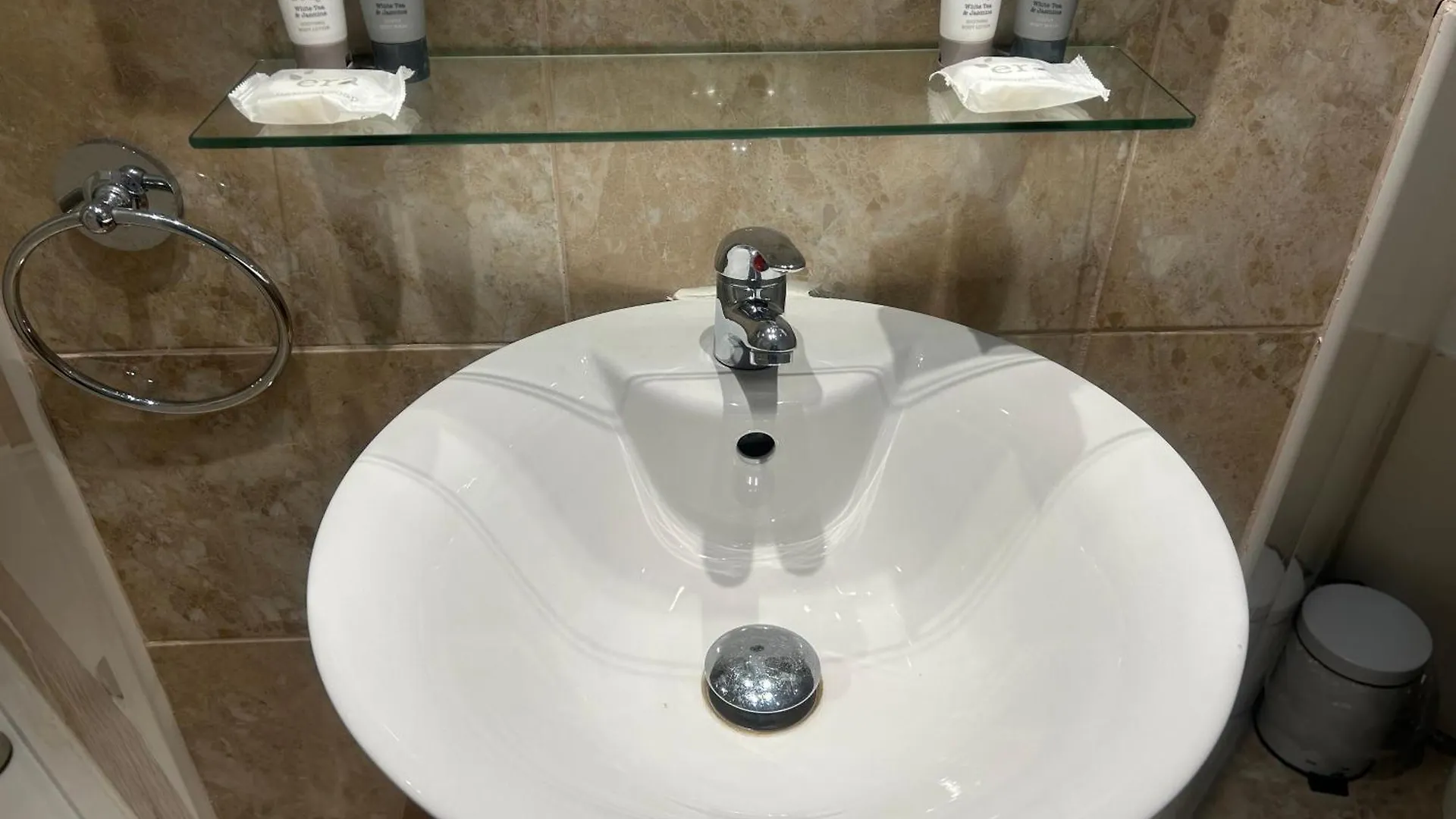 ביקנהיל Arden Guest House B&B - Nec Birmingham - Birmingham Airport