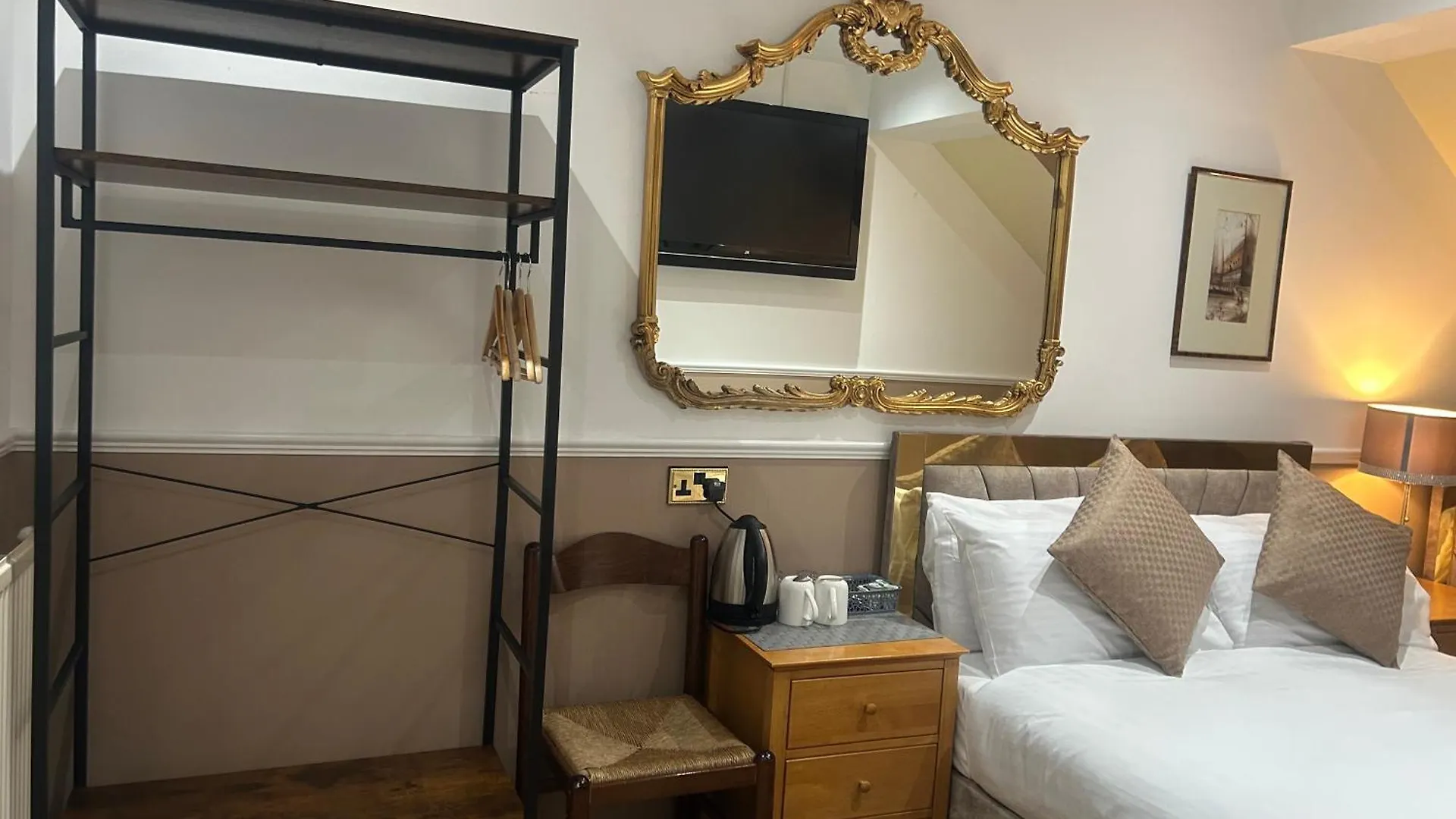 ביקנהיל Arden Guest House B&B - Nec Birmingham - Birmingham Airport 4*,