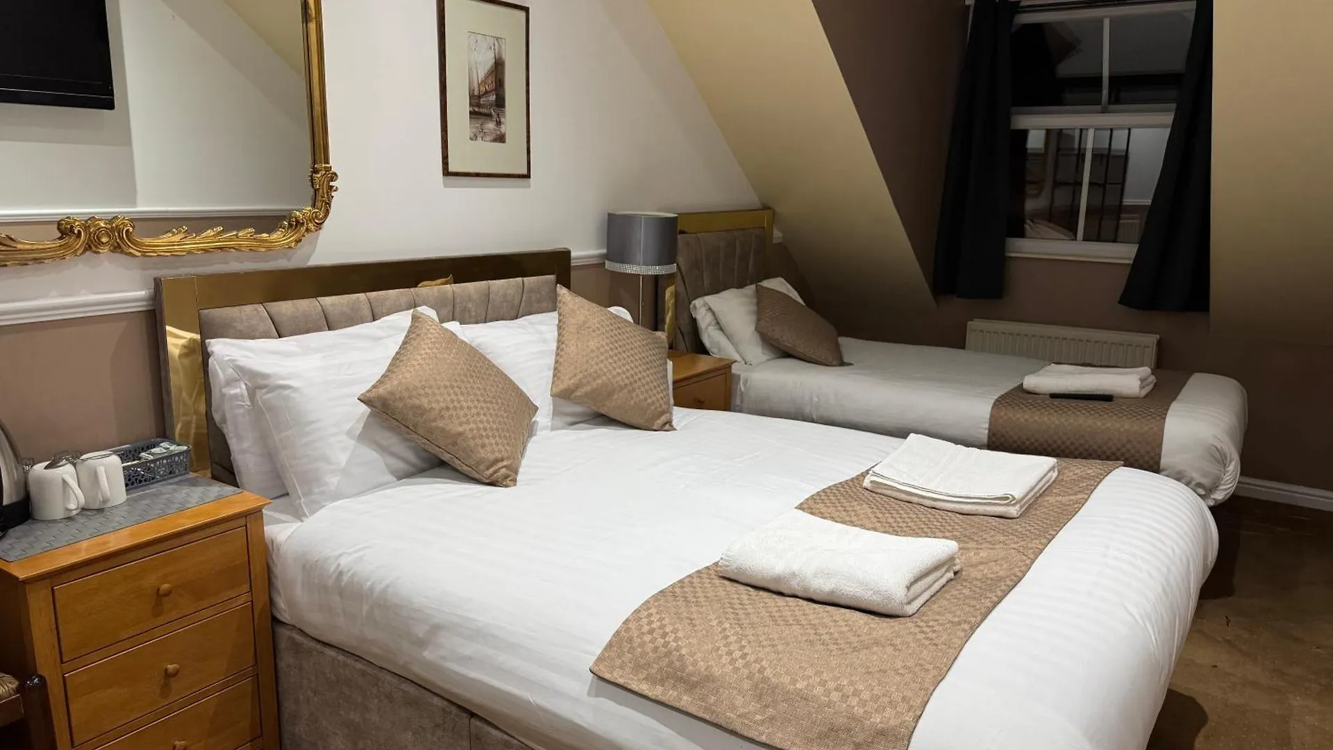 ביקנהיל Arden Guest House B&B - Nec Birmingham - Birmingham Airport 4*,