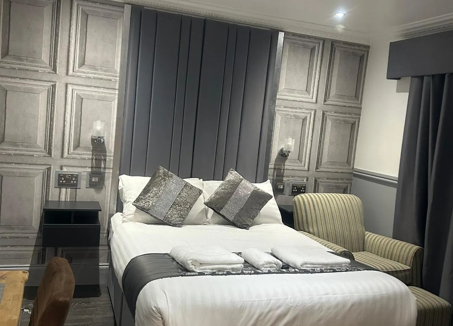 Arden Guest House B&B - Nec Birmingham - Birmingham Airport Bickenhill