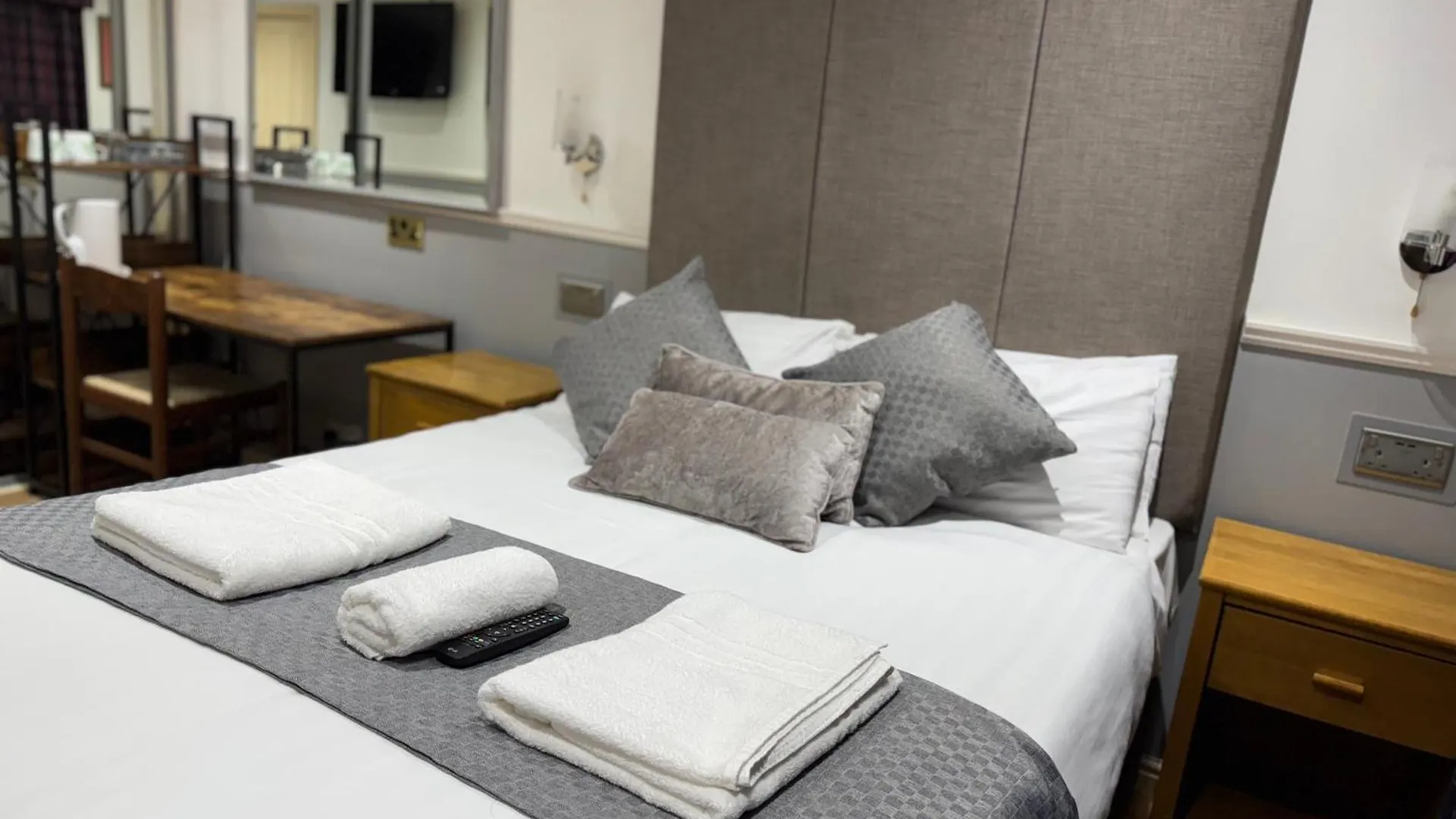 Arden Guest House B&B - Nec Birmingham - Birmingham Airport Bickenhill