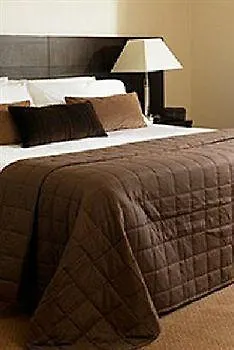Arden Guest House B&B - Nec Birmingham - Birmingham Airport Bickenhill 4*,  United Kingdom